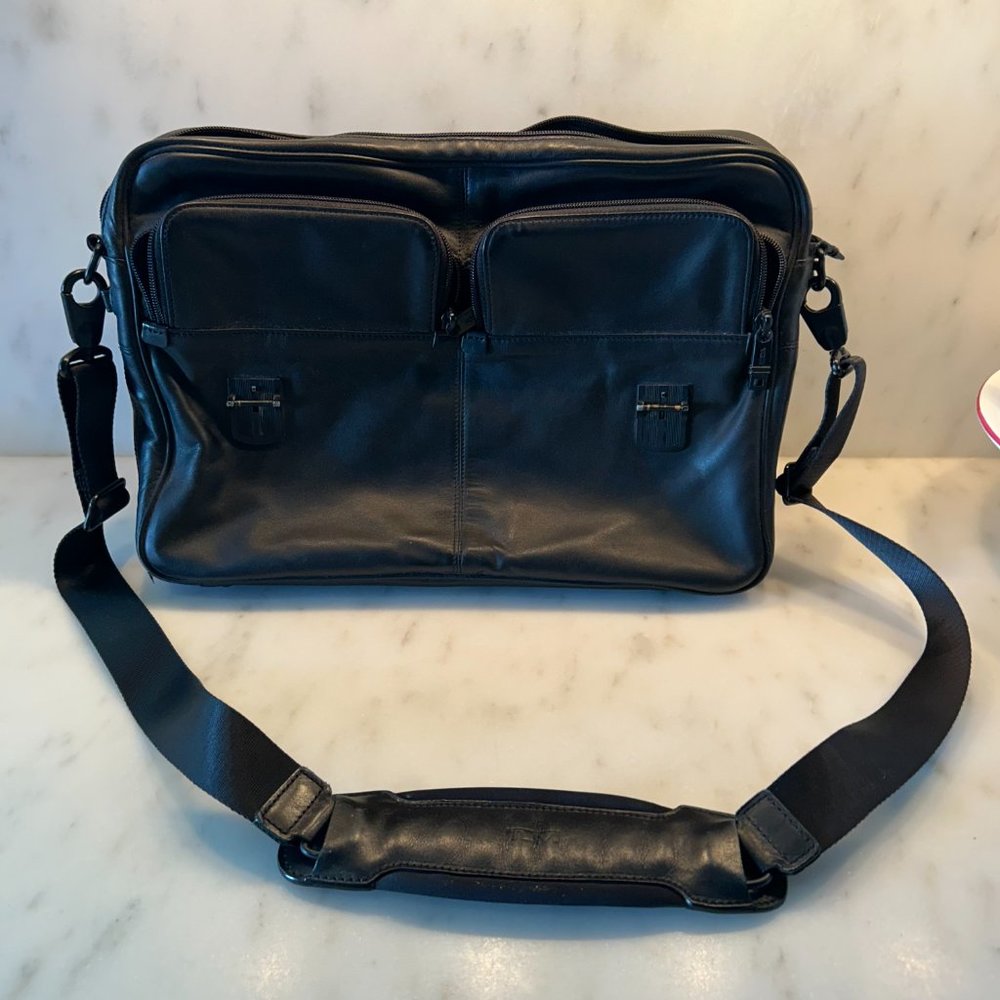 Tumi Leather Black Leather Laptop Breifcase